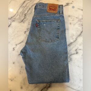 Levi’s 501 Original Fit Straight Leg Jeans Blue Wash | Size 31